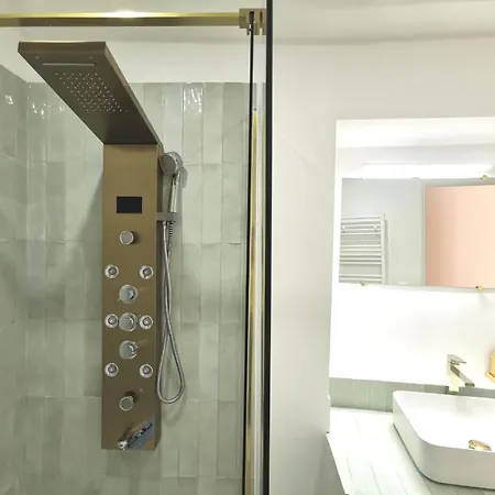 Apartamento Golden - équipé - Clim - Wifi - à Pied - Centre - Plages *